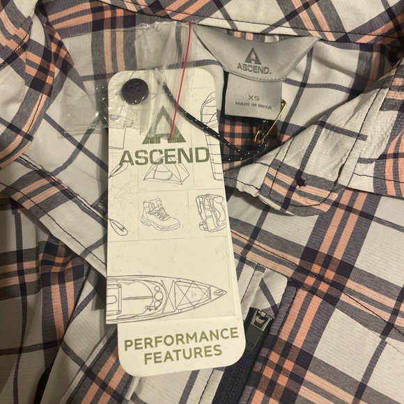 Ascend Roll-Sleeve Tech Plaid Shirt for Ladies - Picture 3 of 3